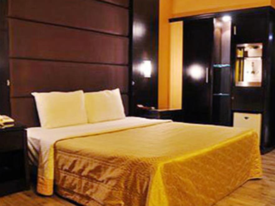 Beverly Garden Motel Chiayi Exterior foto